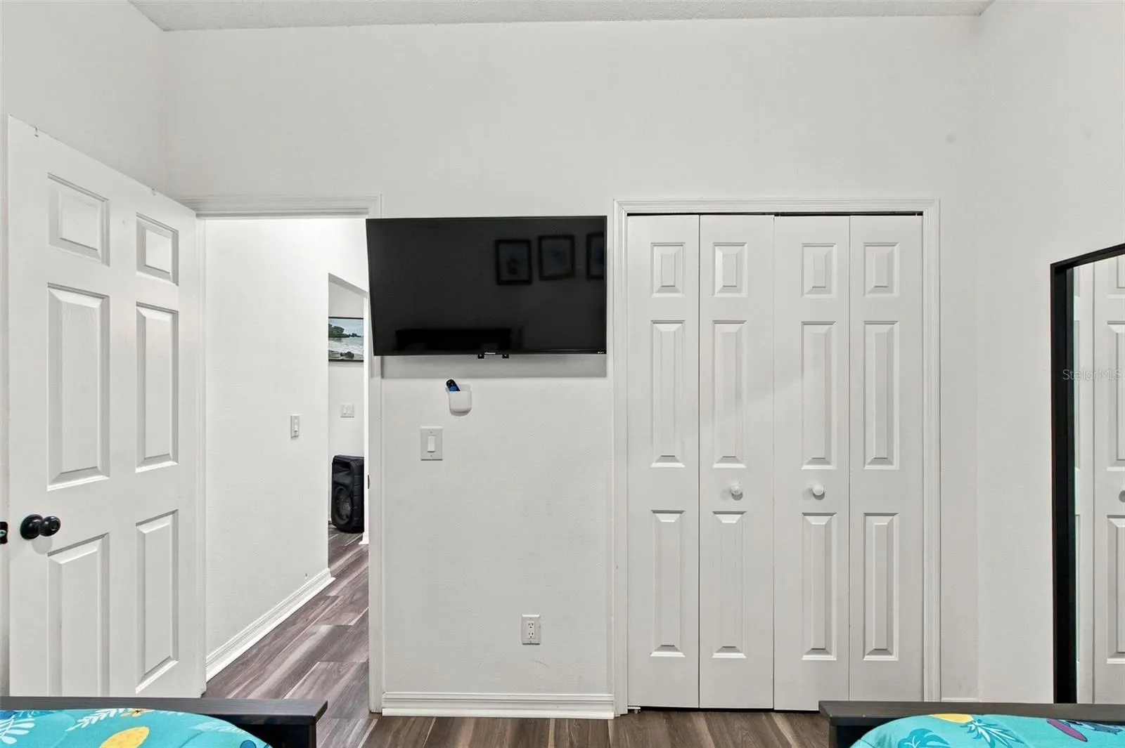 2136 MALLARD CREEK CIR