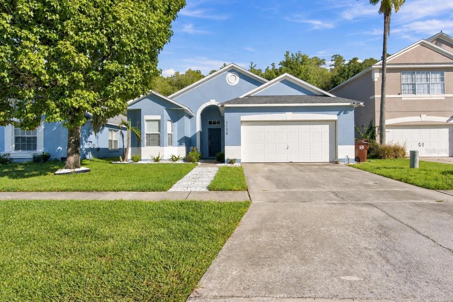 2136 MALLARD CREEK CIR