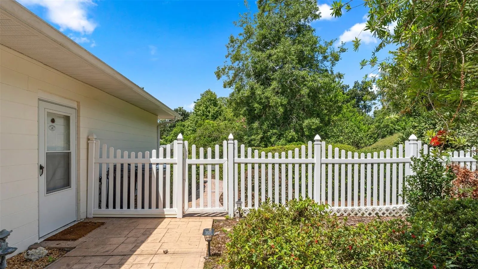 2138 NW 30TH PL