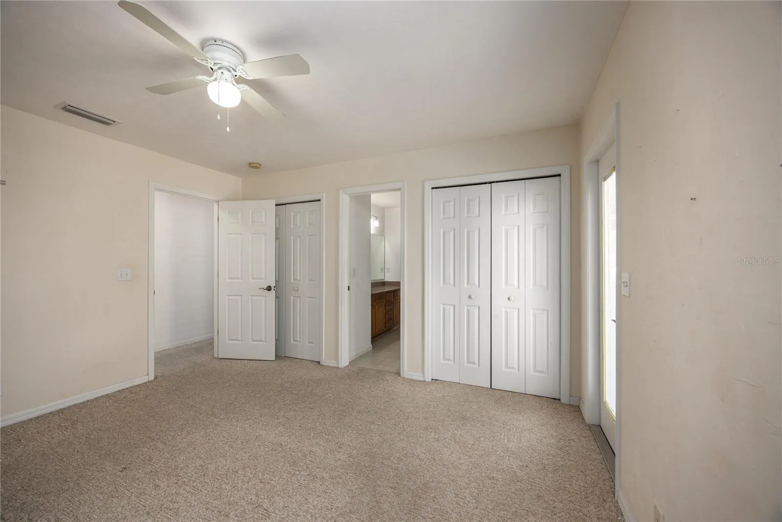 11572 NW 18TH PL