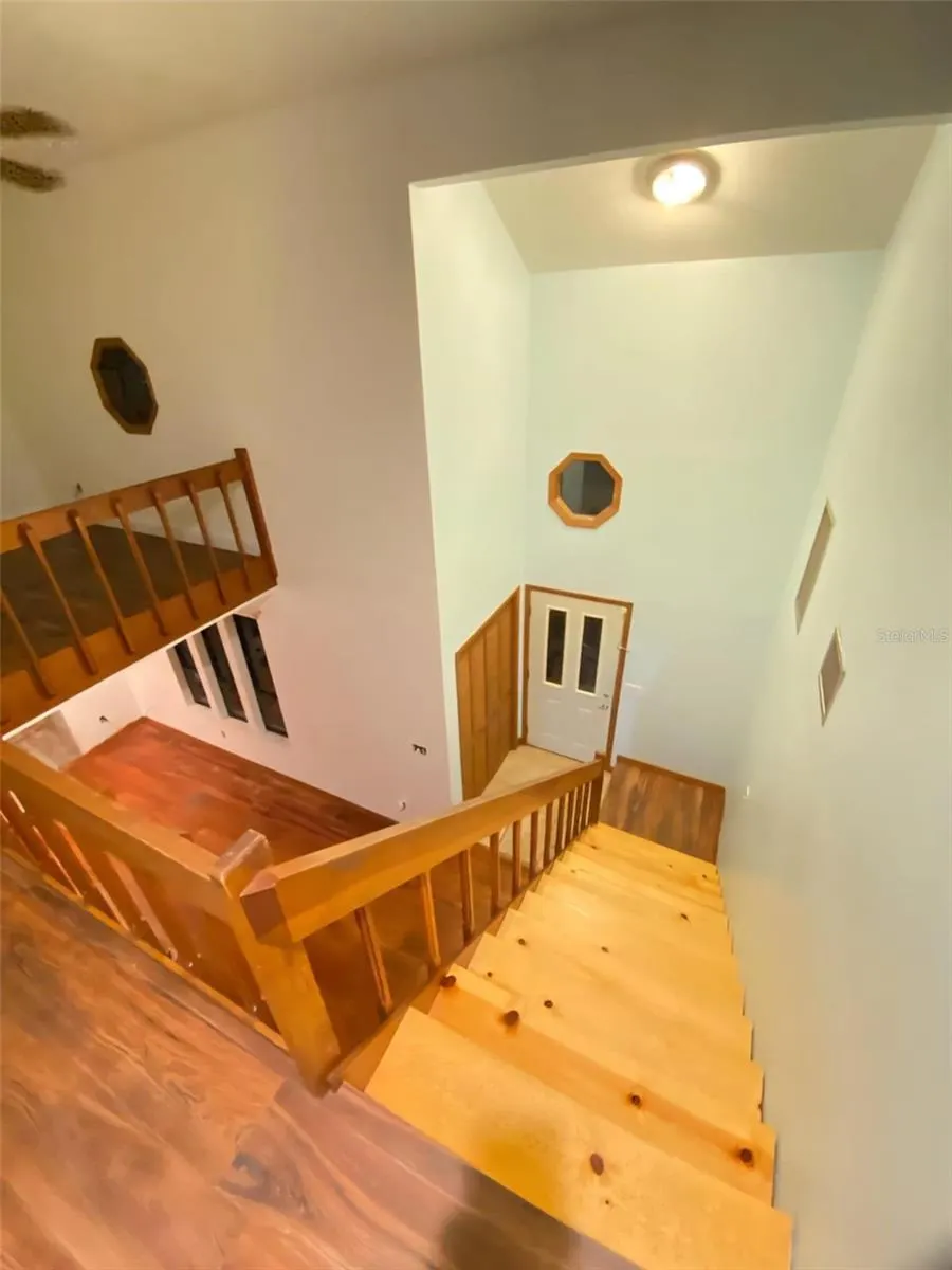 1727 CYPRESS CT