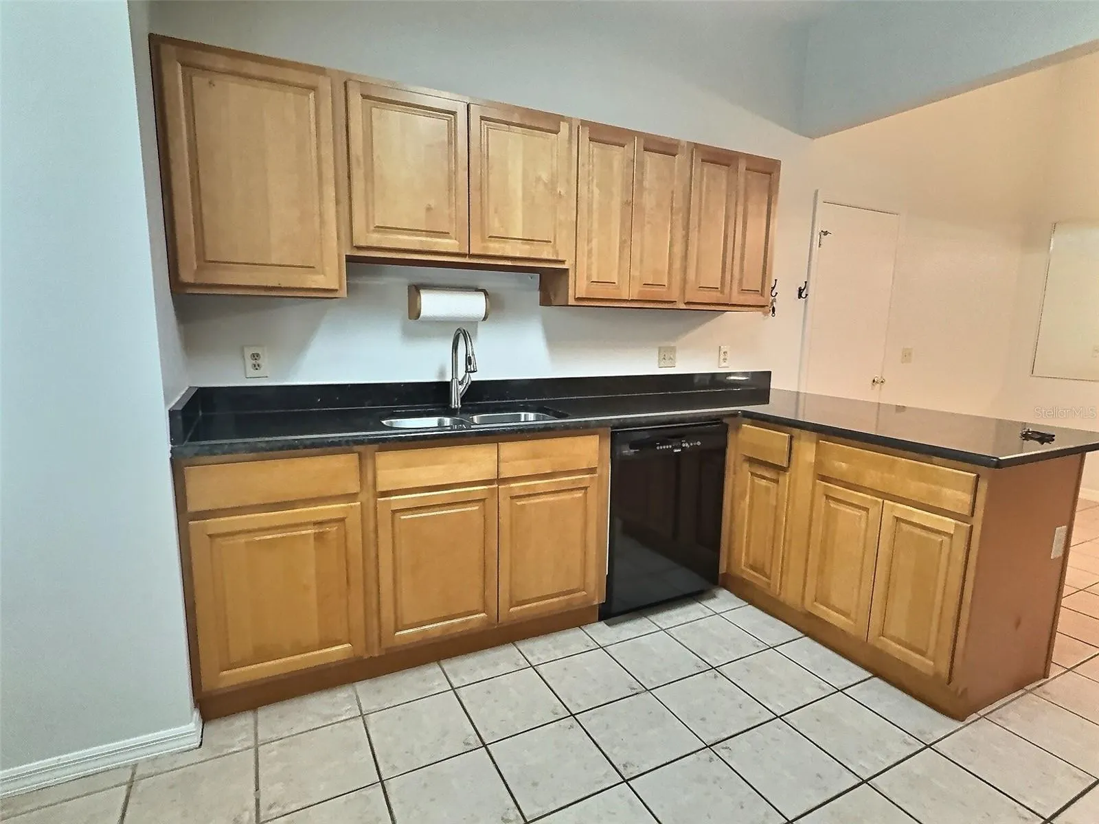 243 NW 48TH BLVD #4, #4