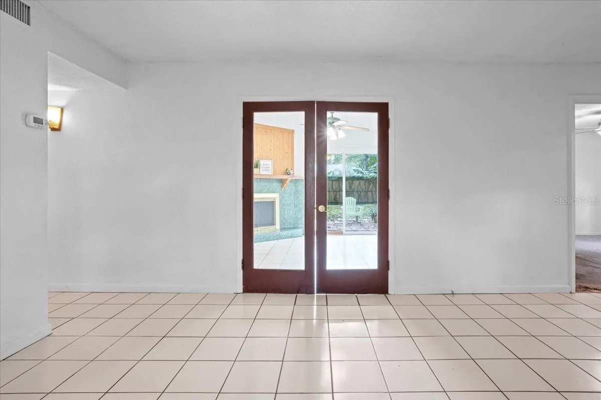 115 NE 48TH ST