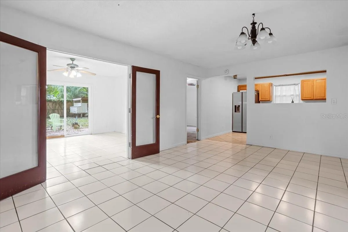 115 NE 48TH ST