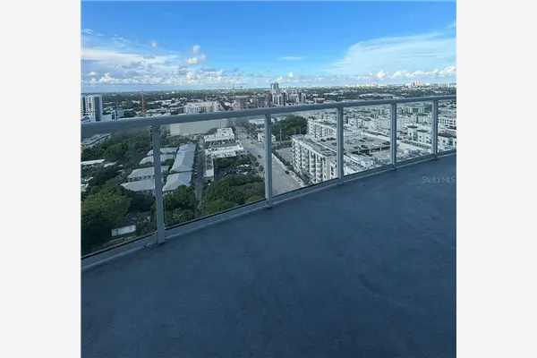 315 NE 3RD AVE #2009, #2009