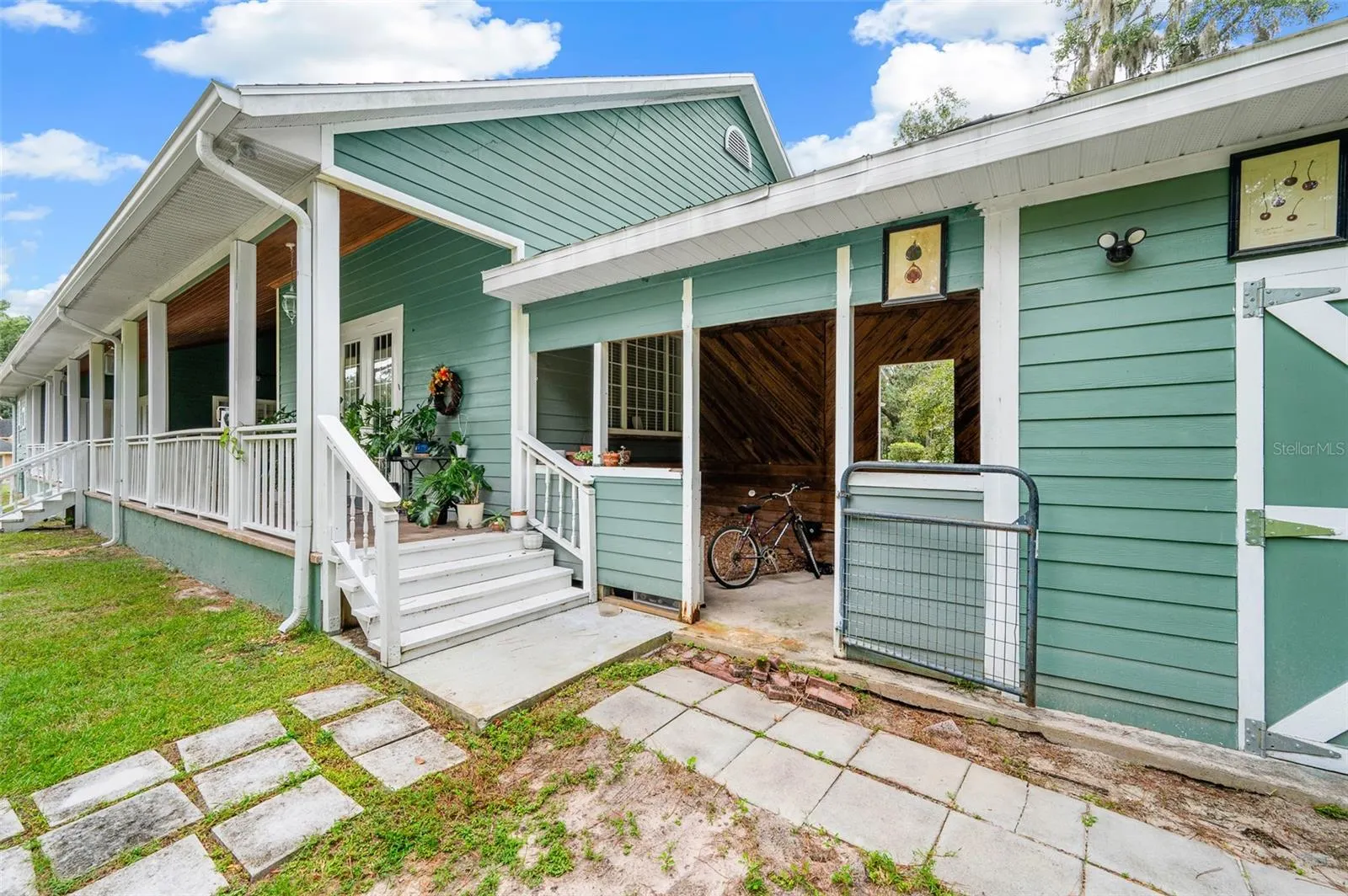 1463 NW 104TH DR