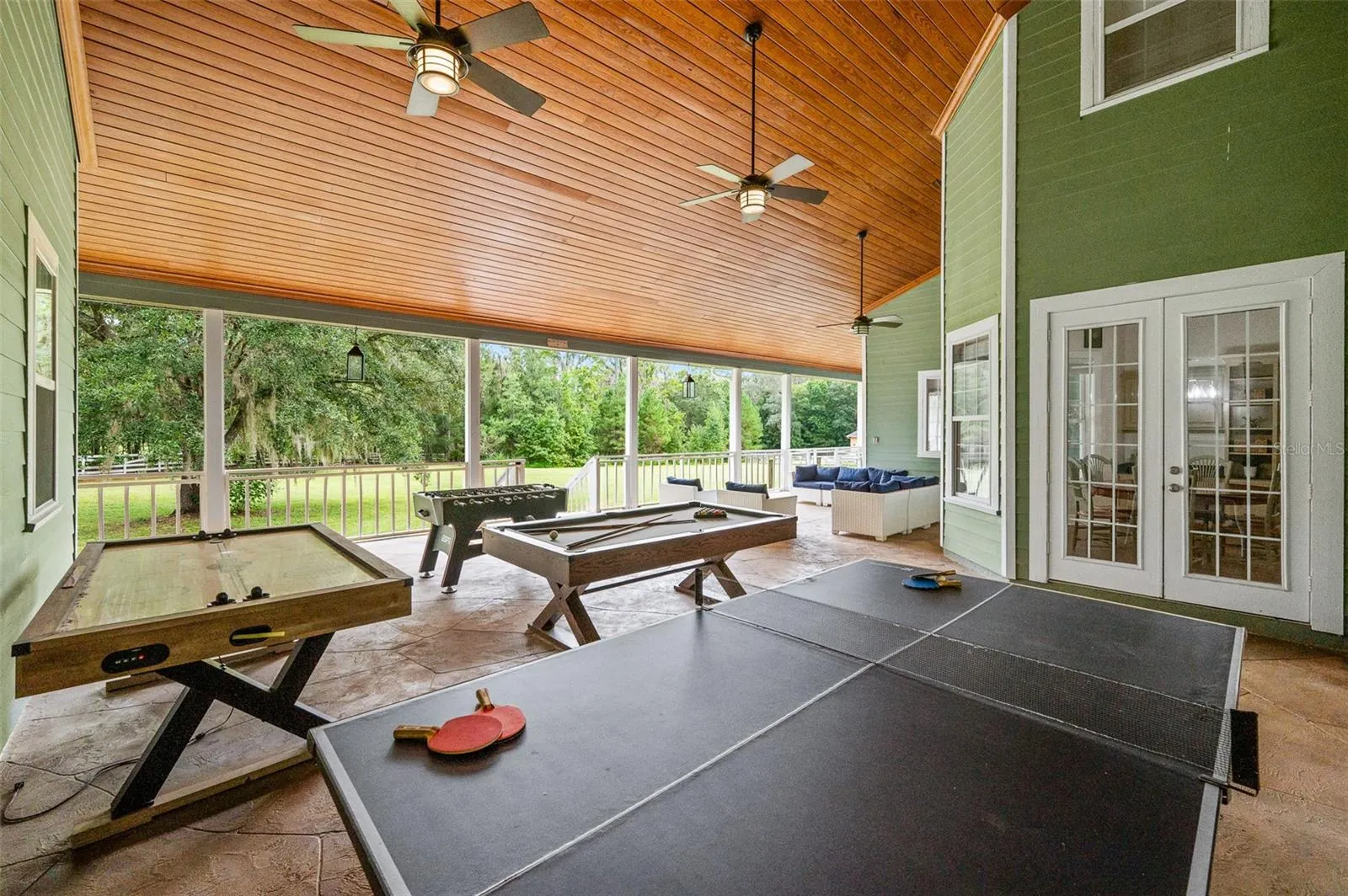 1463 NW 104TH DR