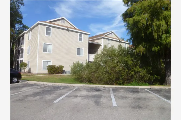 3800 SW 20TH AVE #411, #411