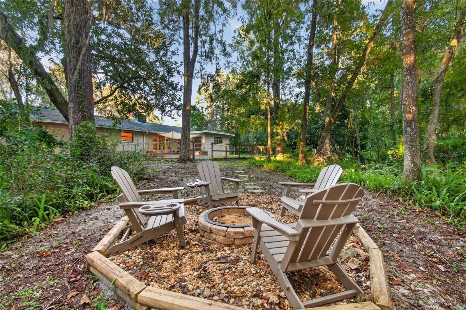 4415 NW 33RD CT