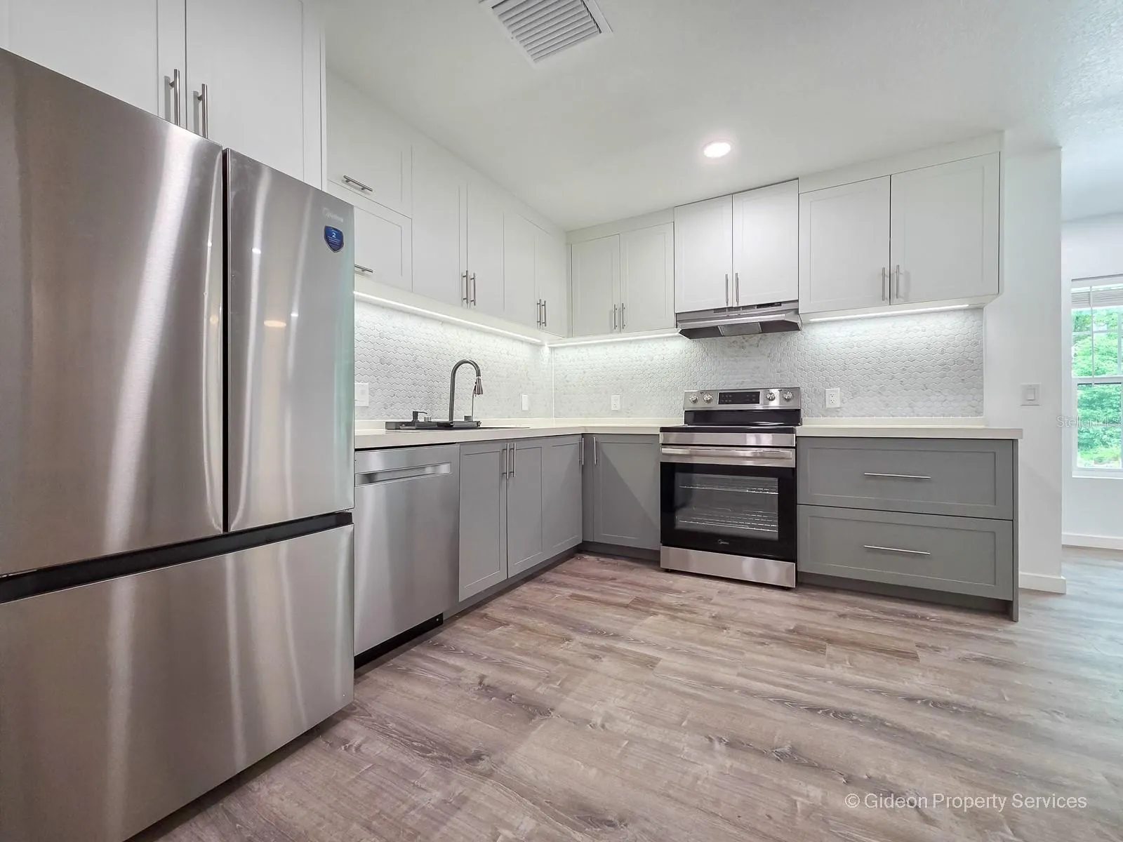 206 SE 21ST TER #2 #2