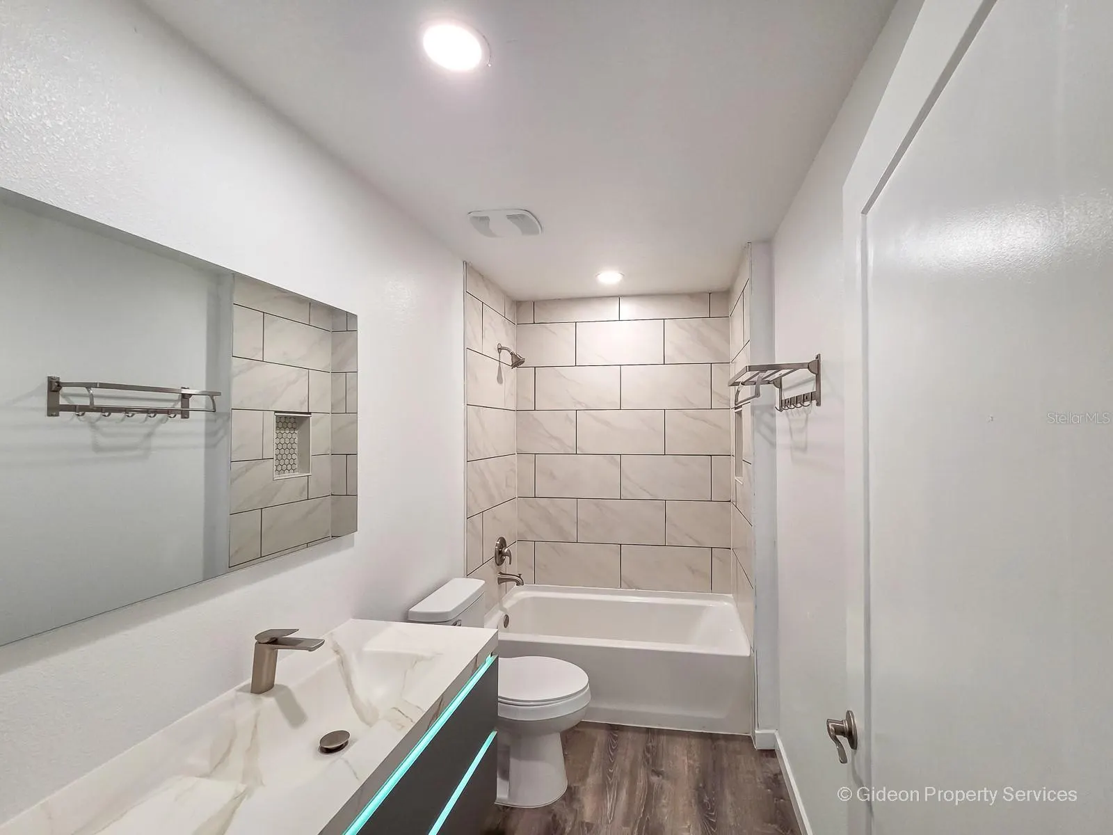 207 SE 21ST TER #2 #2