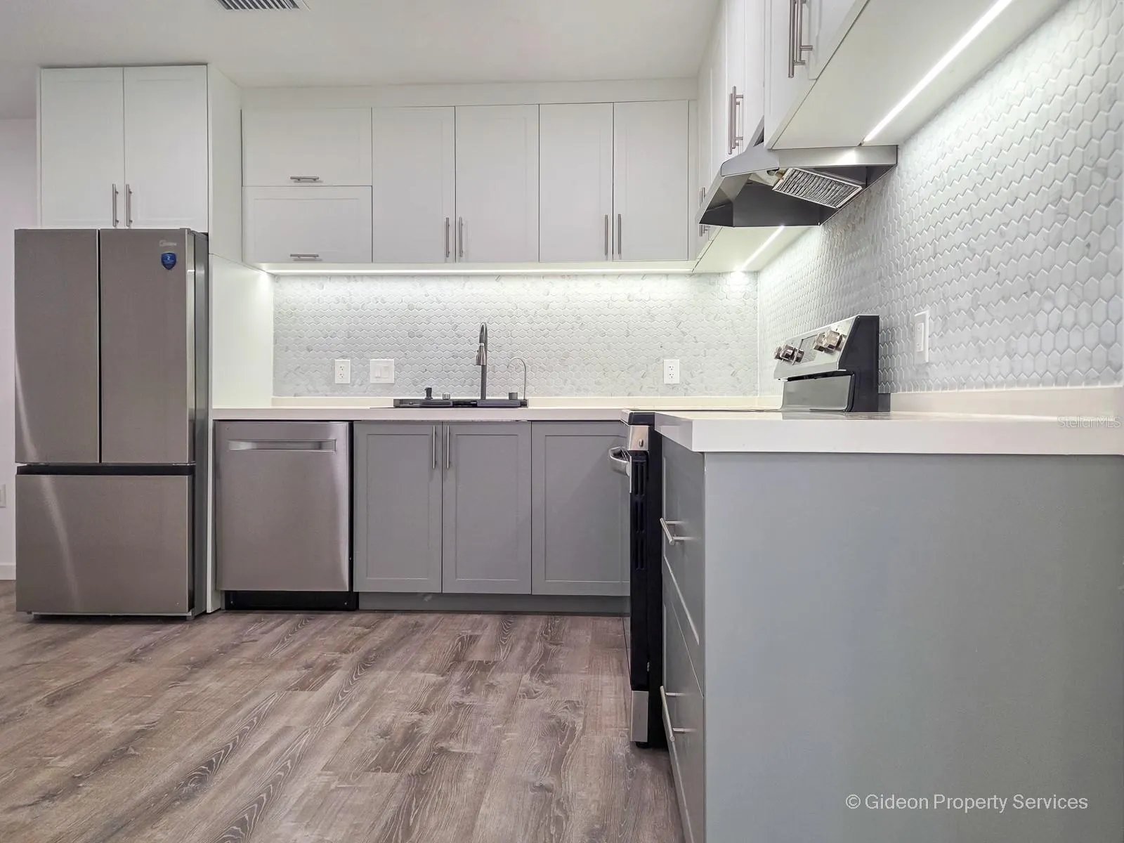 210 SE 21ST TER #3 #3