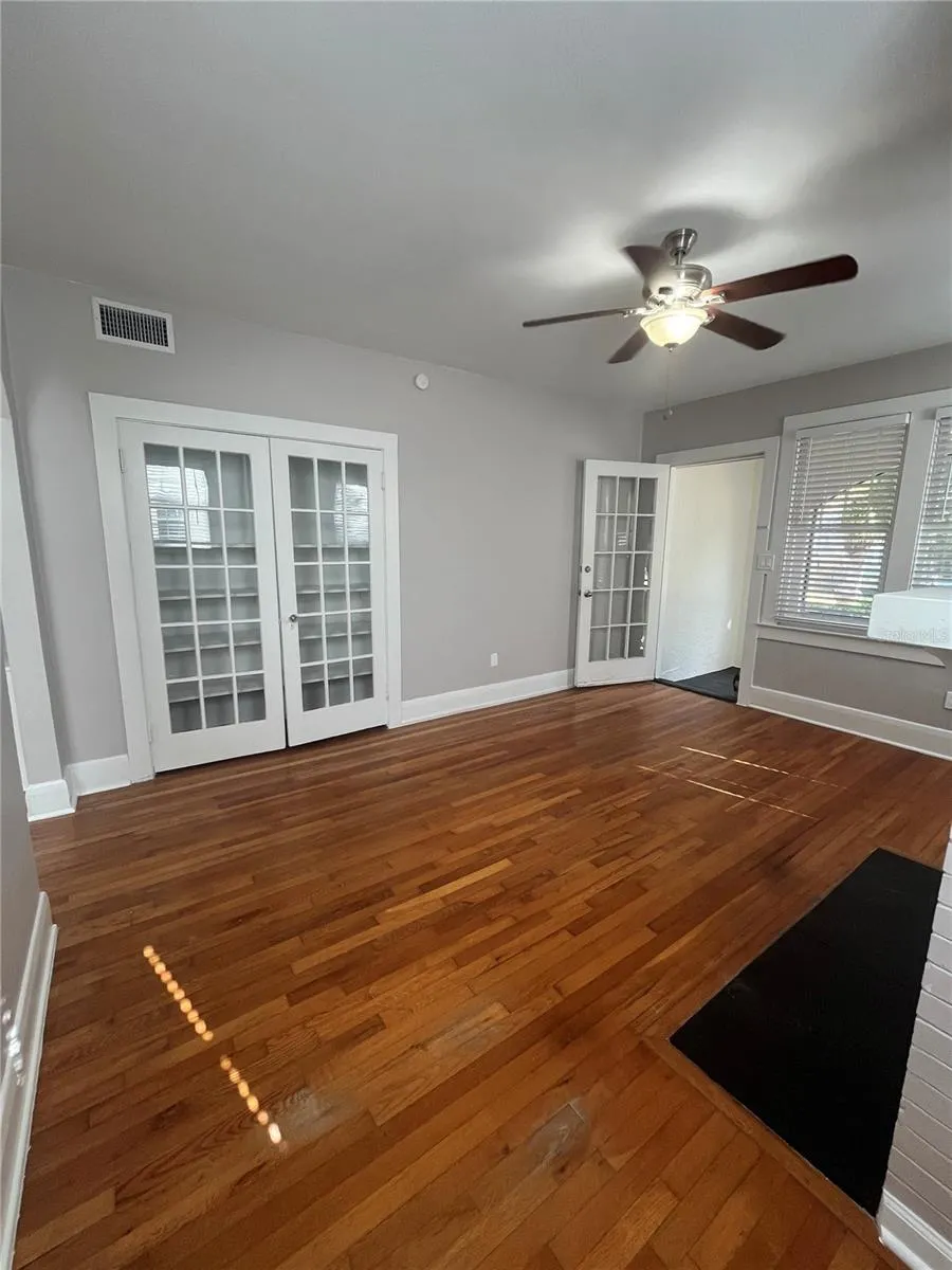 3303 W EMPEDRADO ST #3 #3