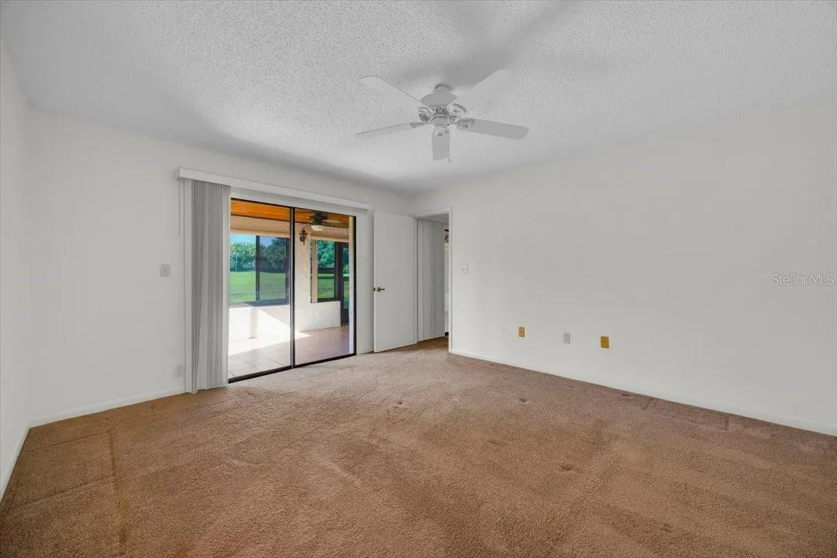 4101 VILLAGE CT #D-1, #D-1