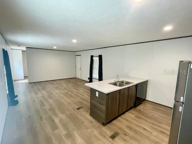 99 ROSALIE OAKS BLVD