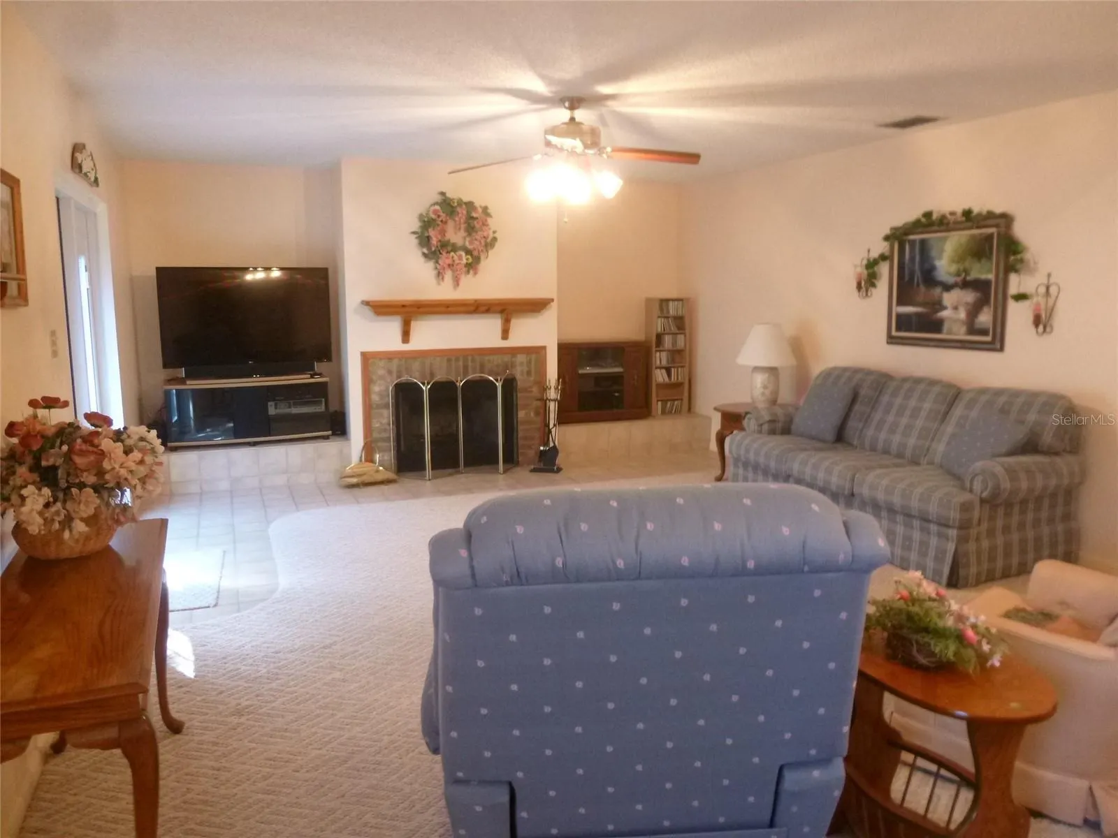 285 OVEROCKER CIR