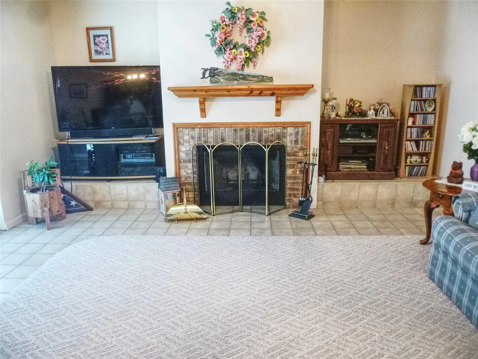 285 OVEROCKER CIR