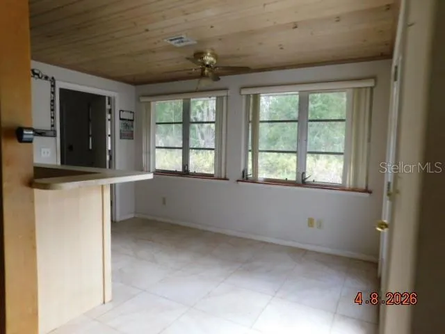 155 S OXFORD DR