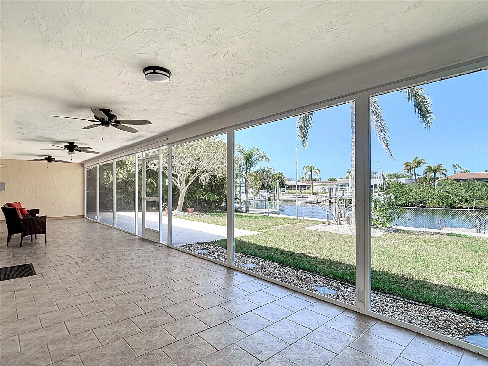 4921 MARLIN DR