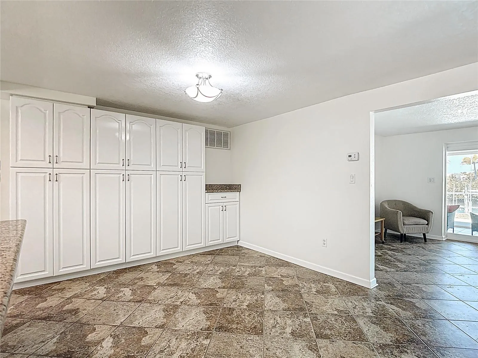 4921 MARLIN DR