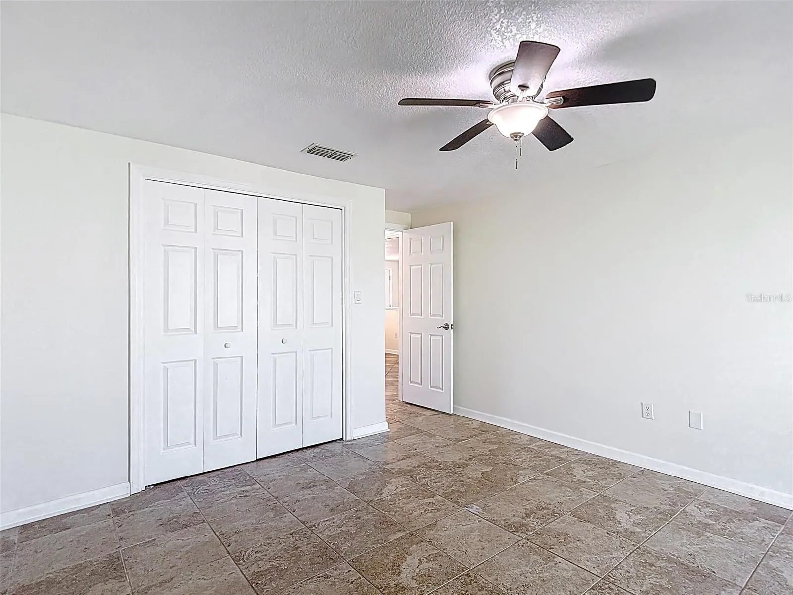 4921 MARLIN DR