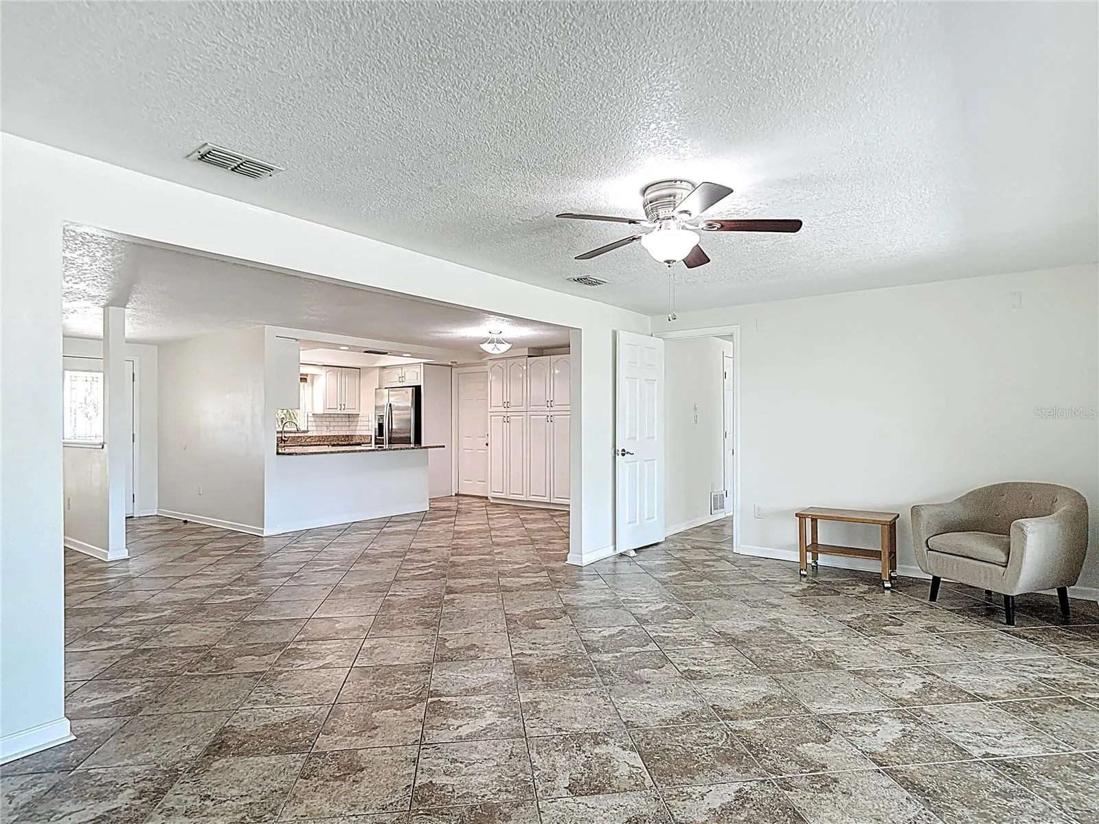 4921 MARLIN DR