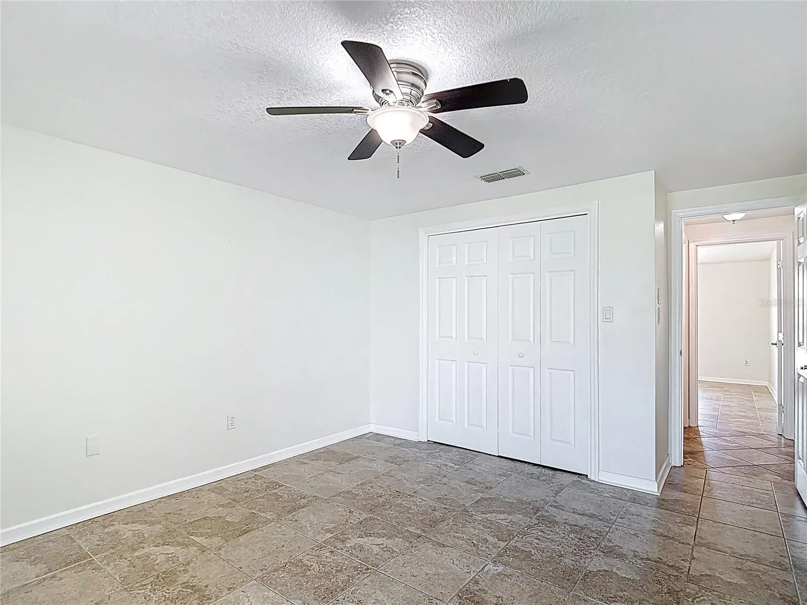 4921 MARLIN DR