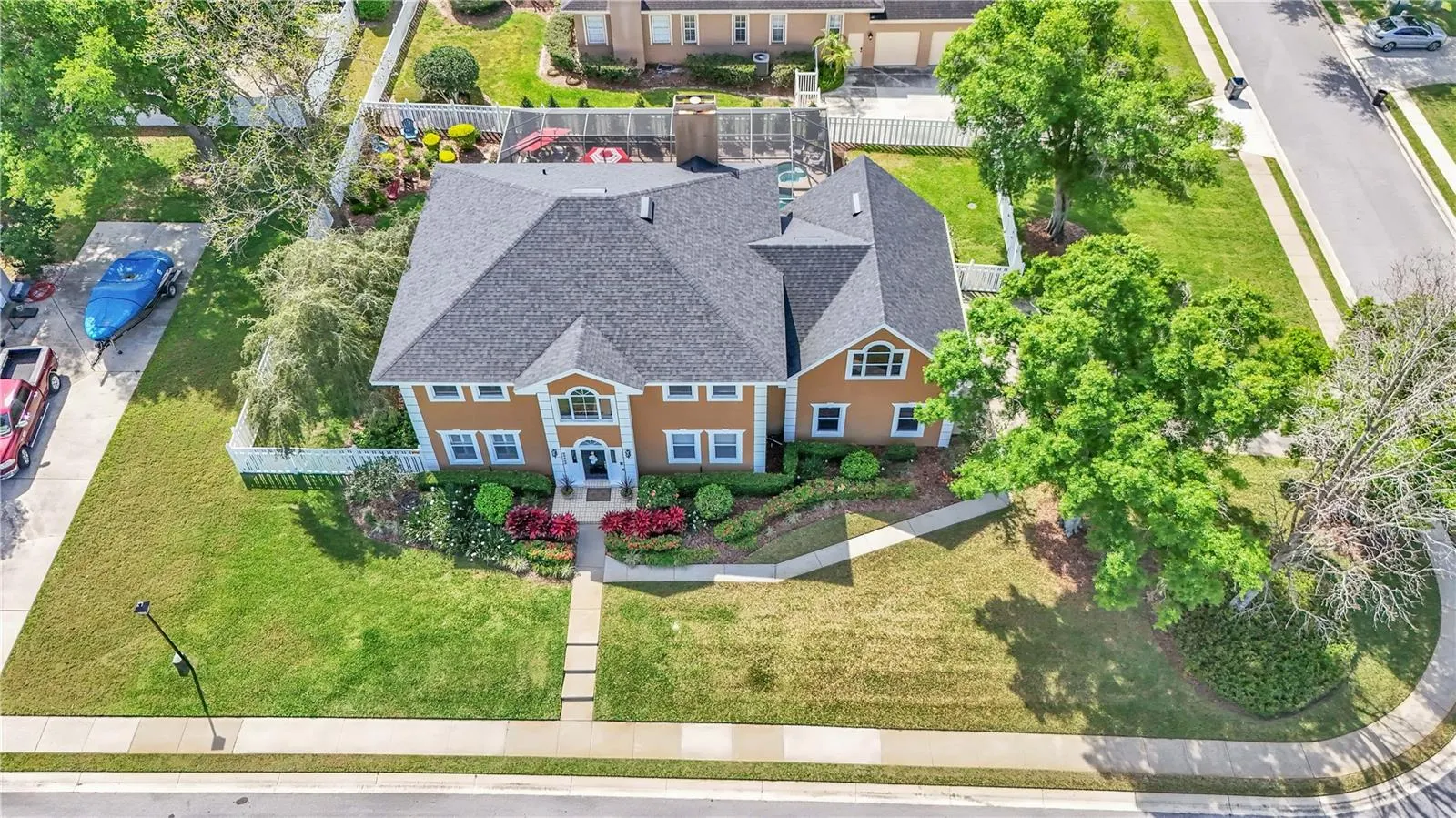 2409 JENNA LN