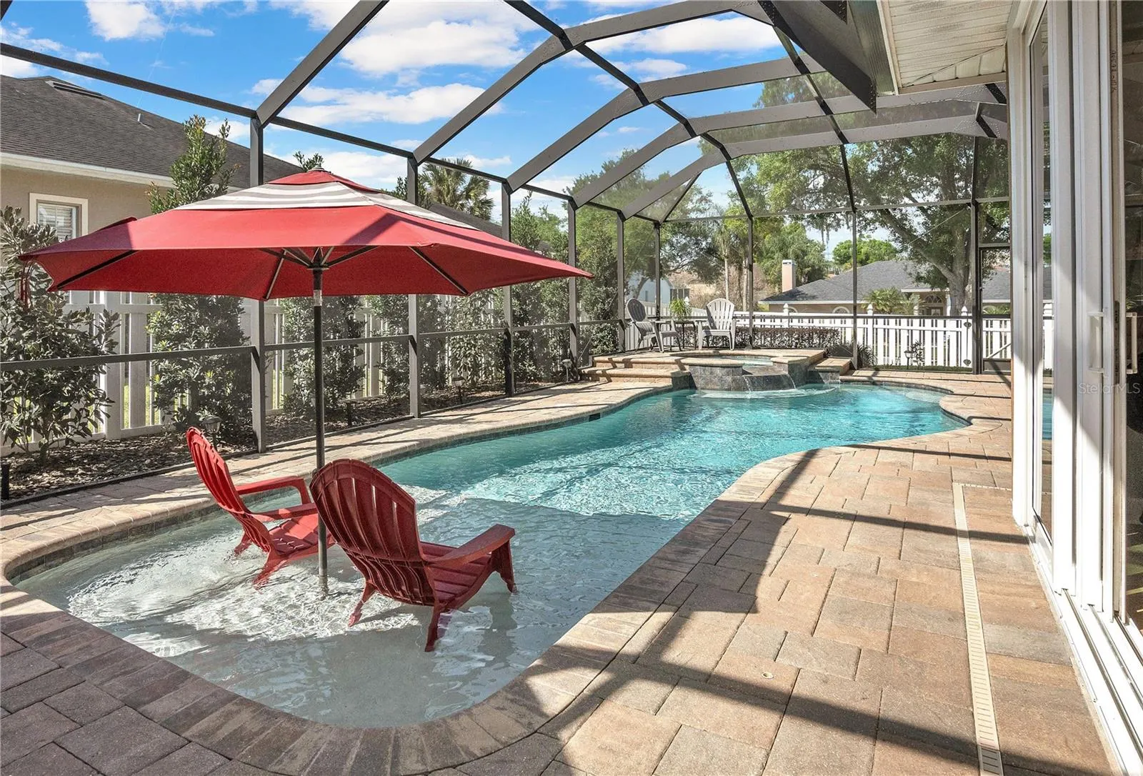 2409 JENNA LN