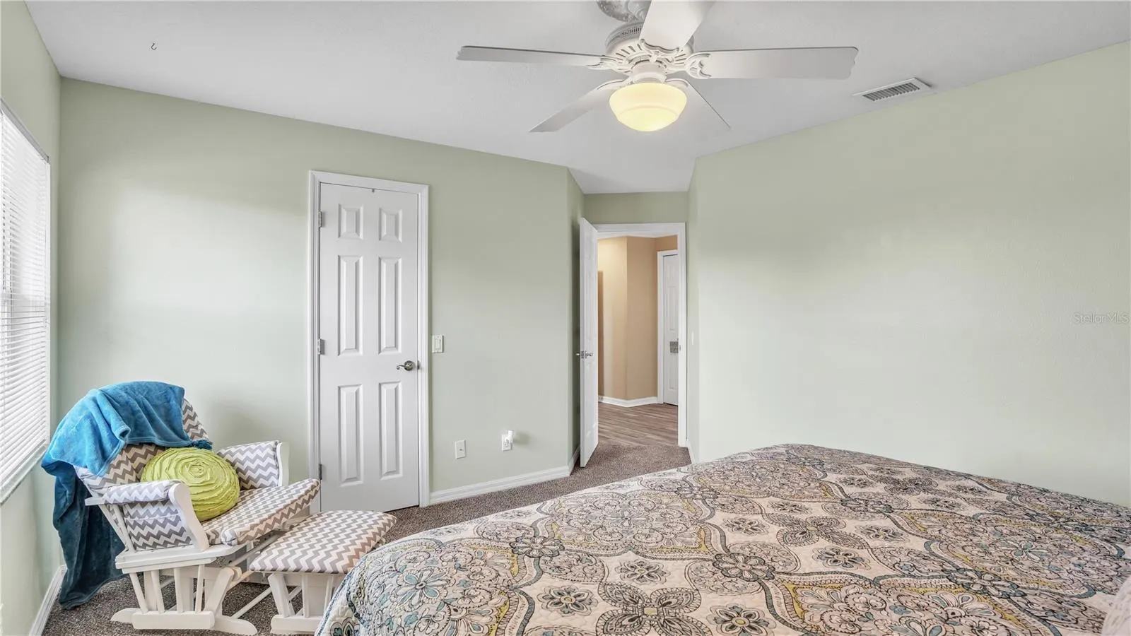 2409 JENNA LN