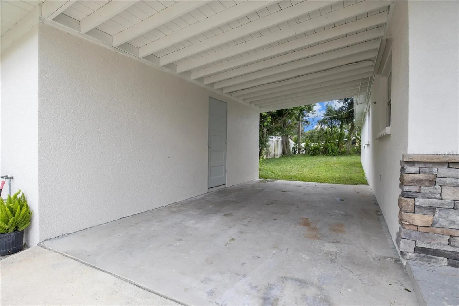4510 N MATANZAS AVE