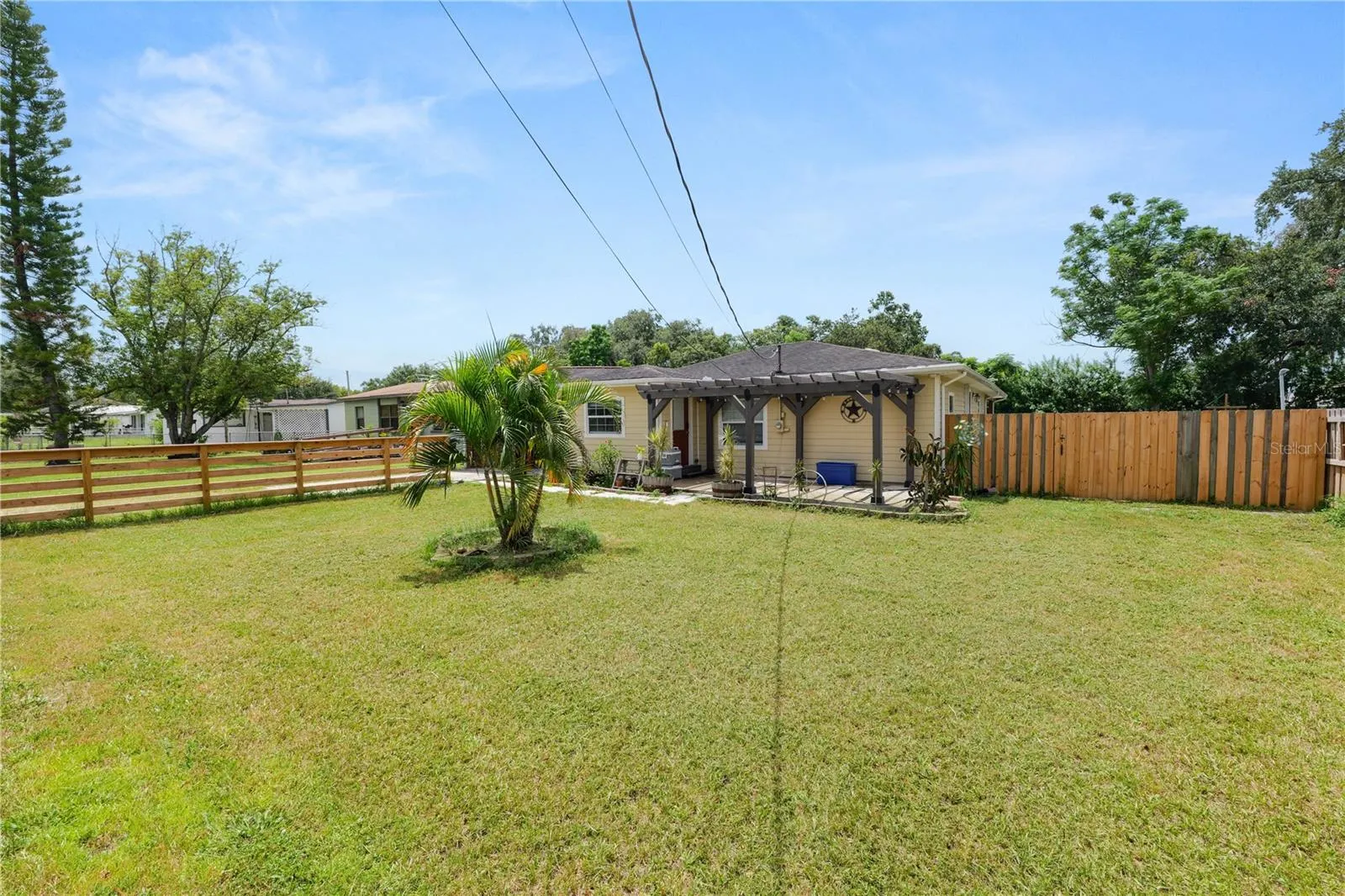 2719 WOODSTOCK AVE