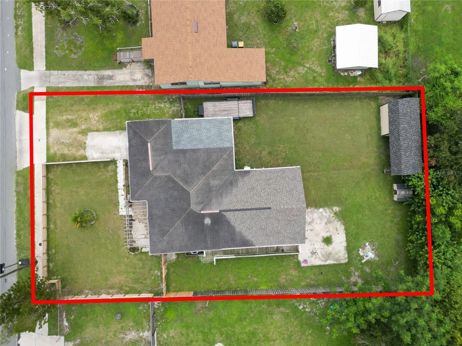 2719 WOODSTOCK AVE