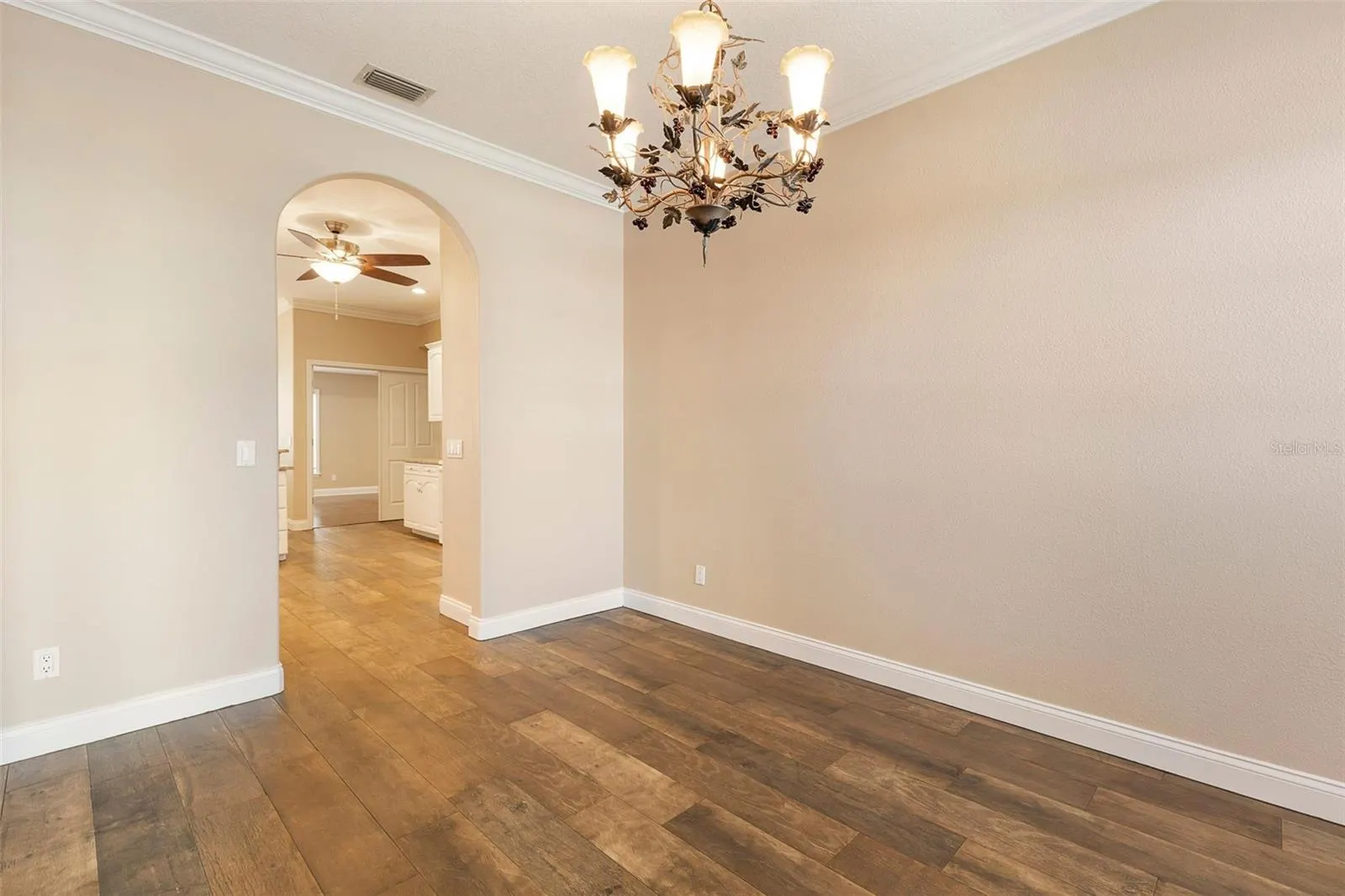 5523 HIGHLANDS VISTA CIR
