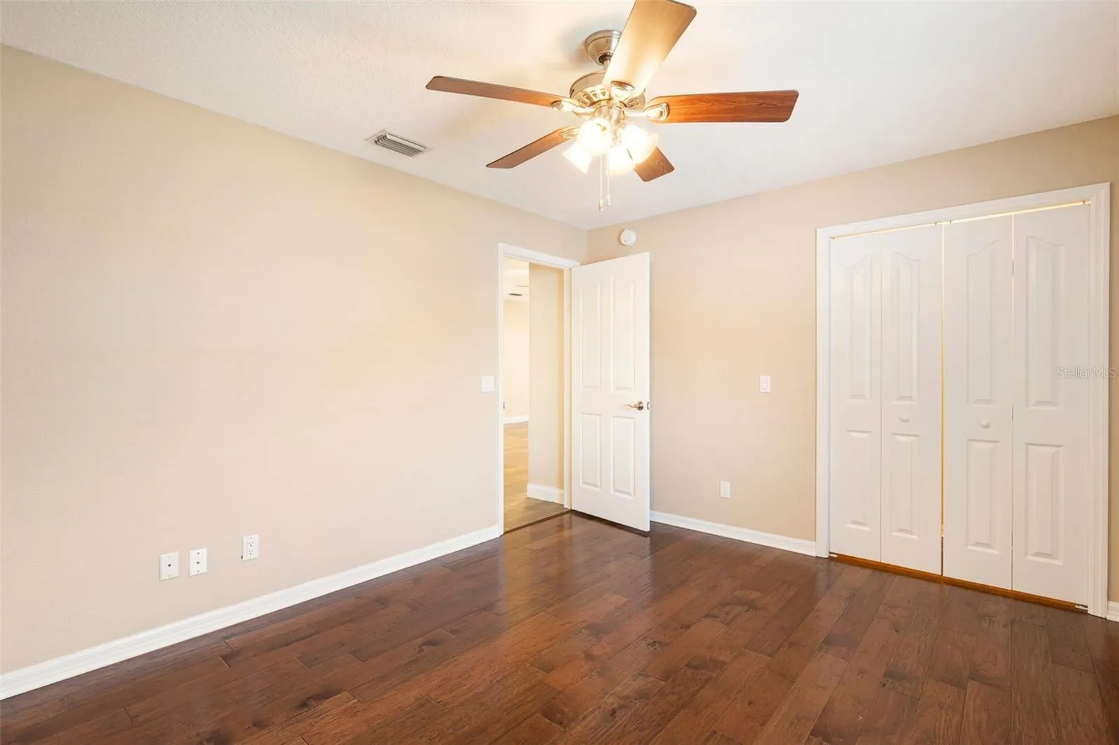 5523 HIGHLANDS VISTA CIR