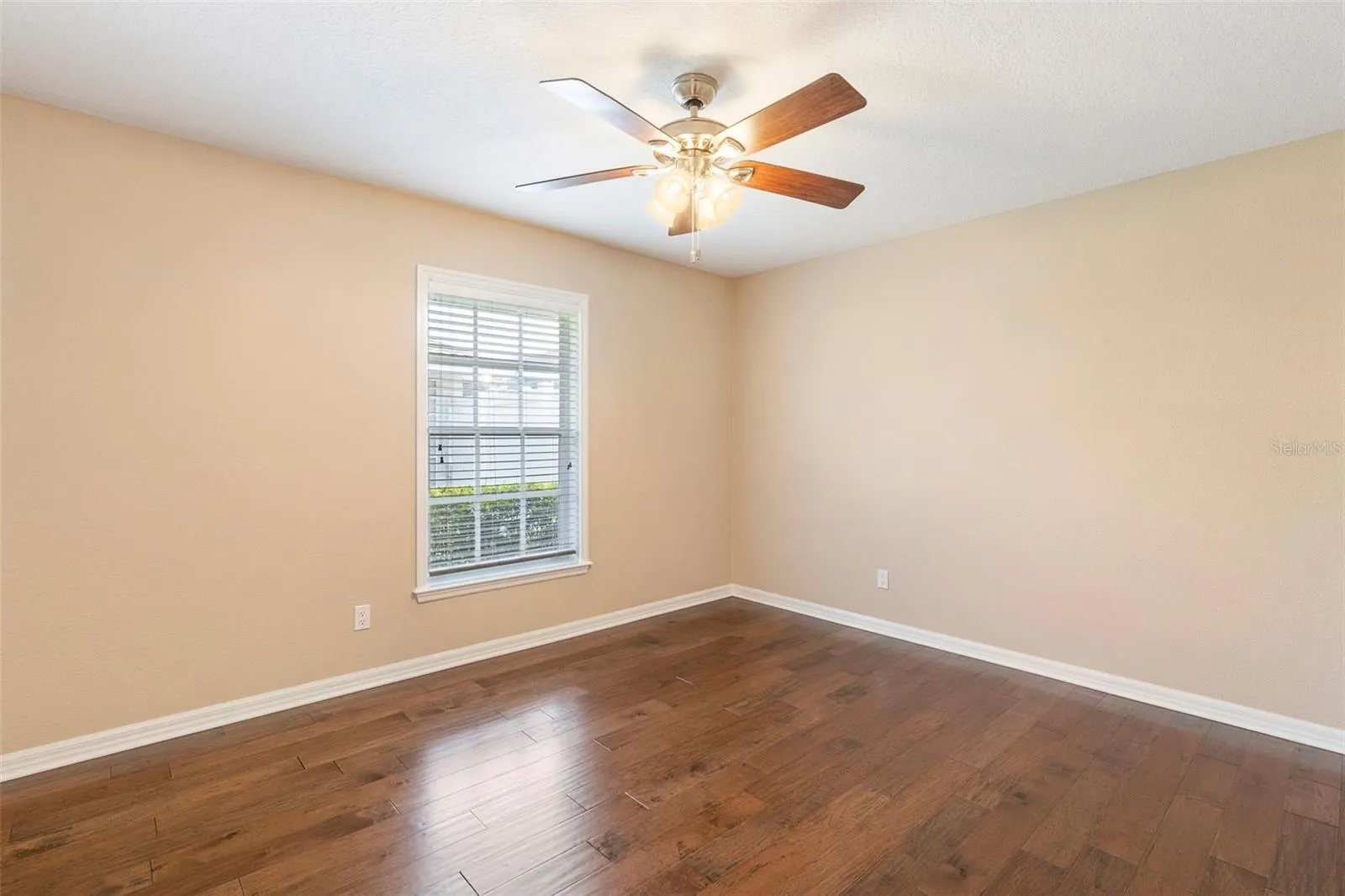 5523 HIGHLANDS VISTA CIR