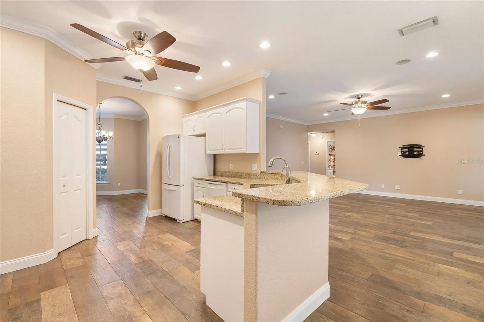 5523 HIGHLANDS VISTA CIR