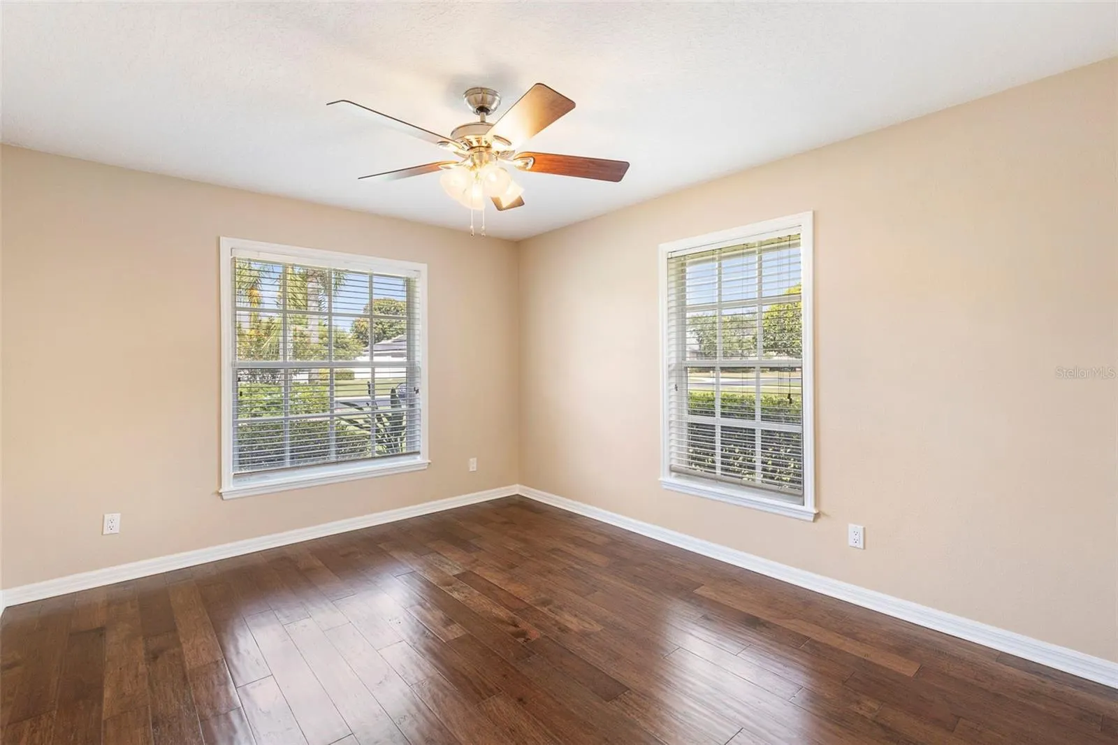 5523 HIGHLANDS VISTA CIR