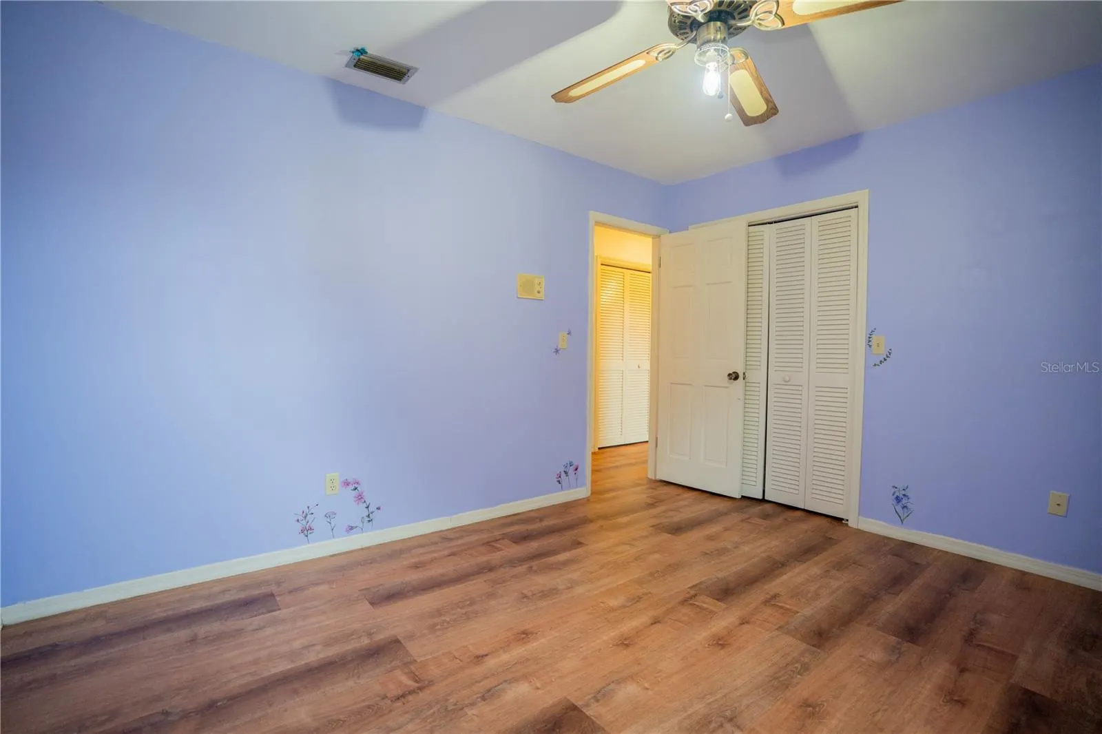417 L LANIER RD
