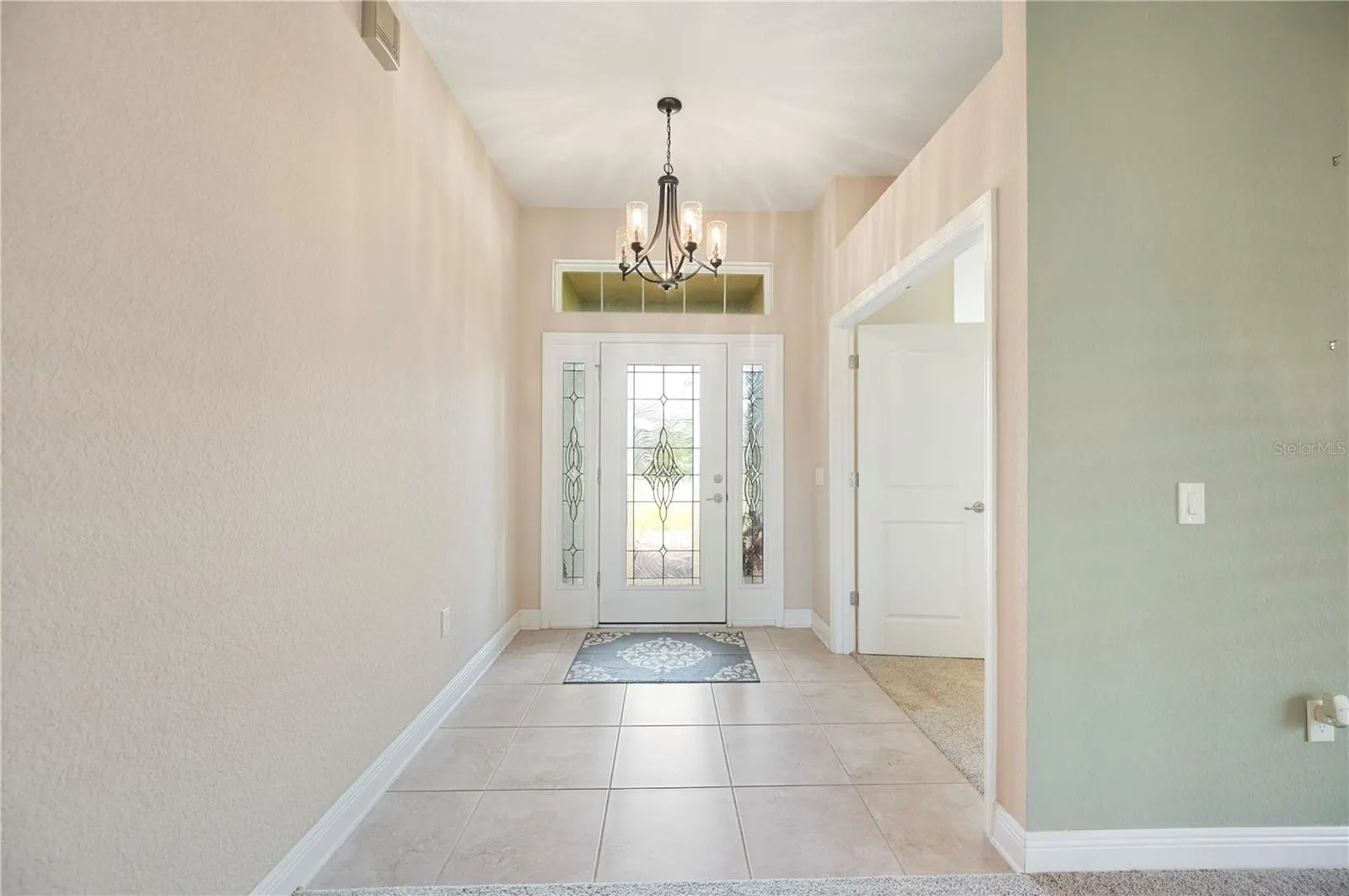 4673 LATHLOA LOOP
