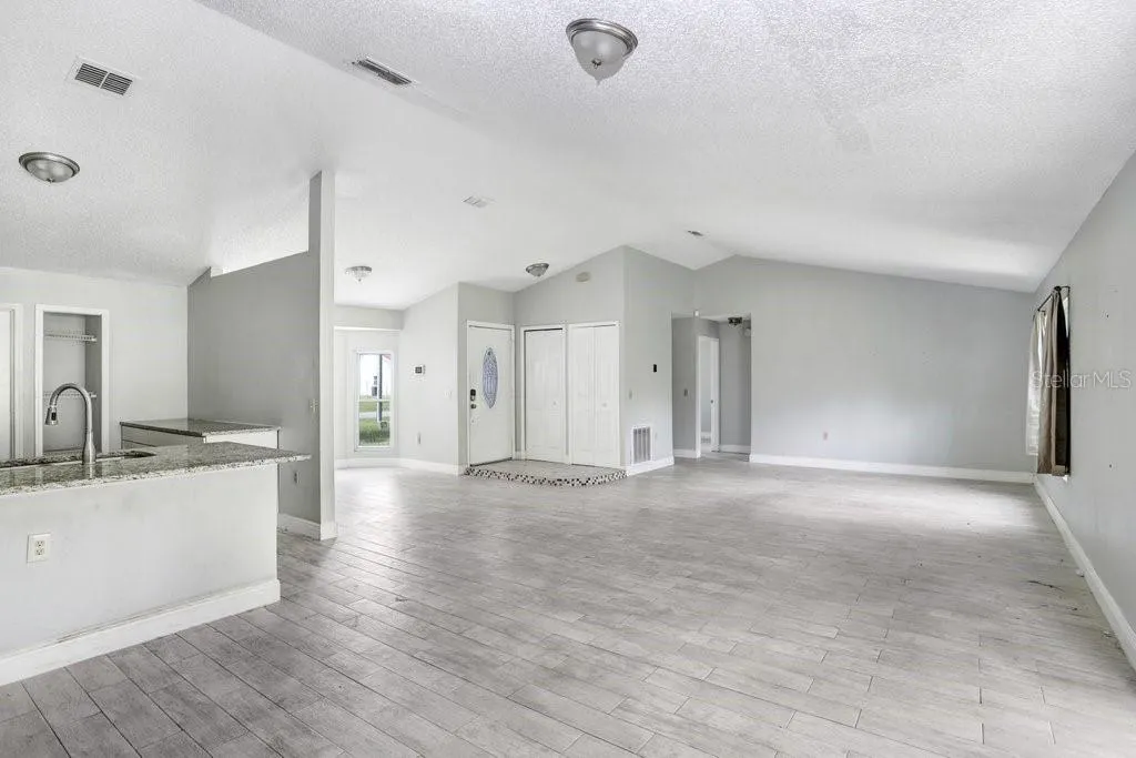 169 BIRMINGHAM DR