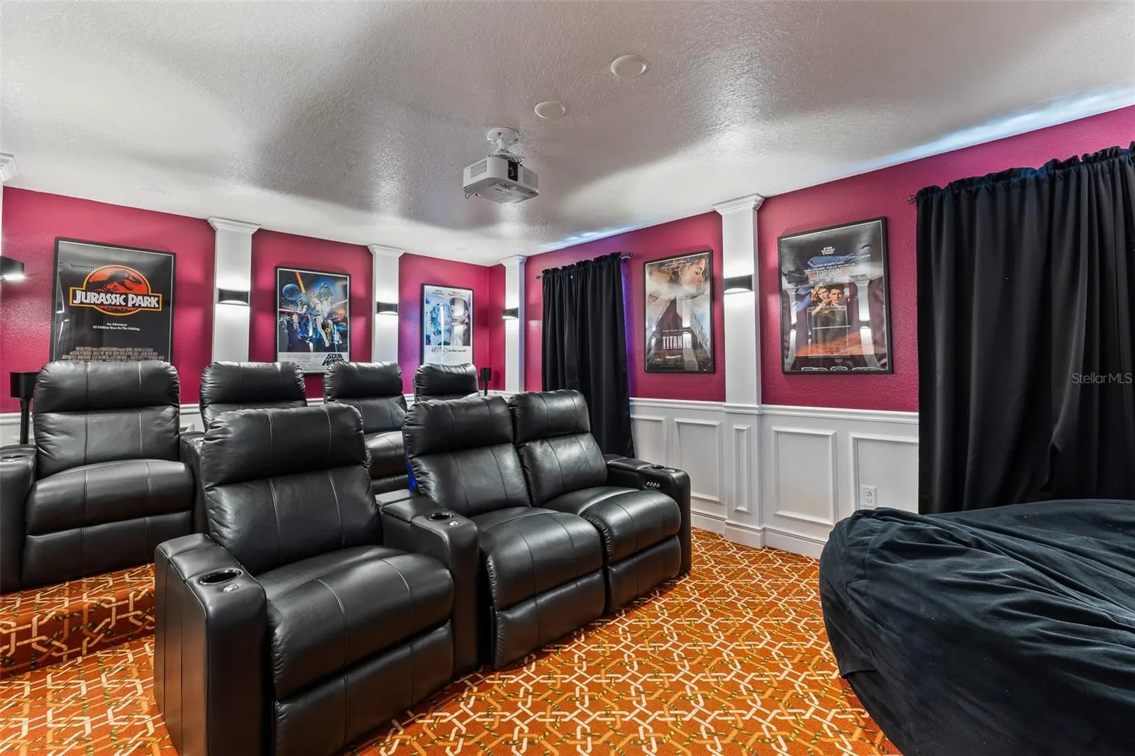 1513 FLANGE DR