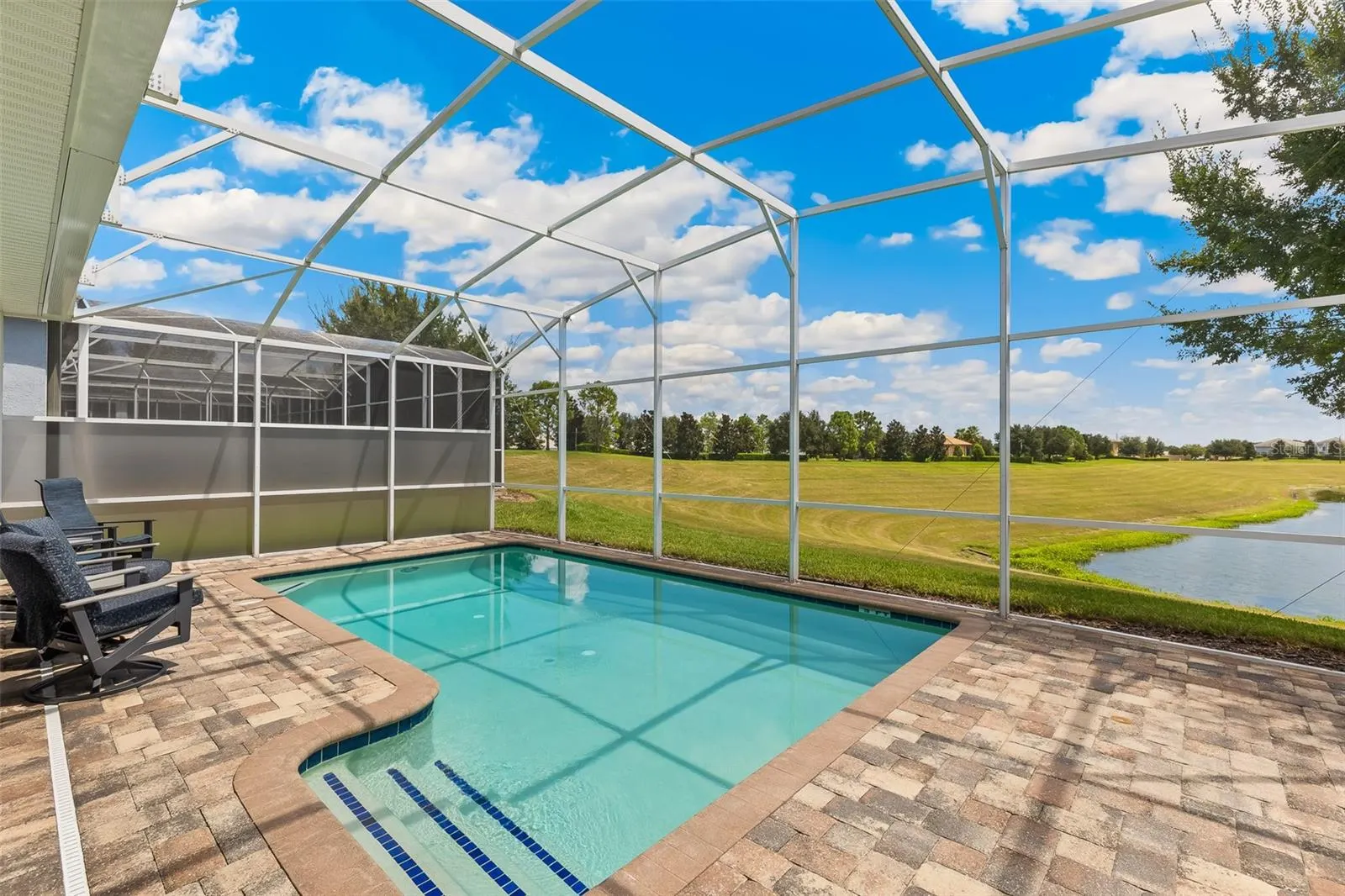 1513 FLANGE DR
