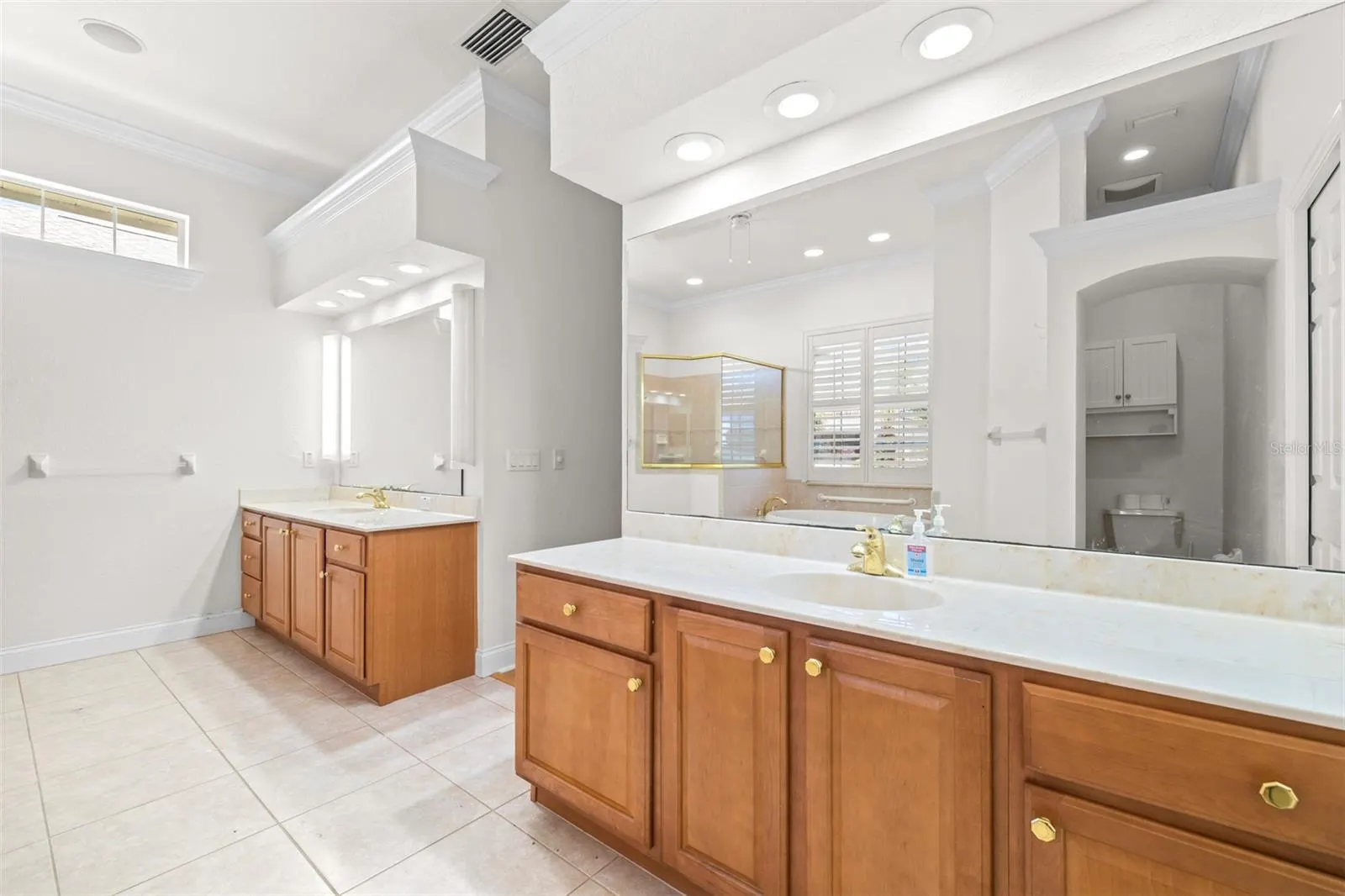 6779 HUNTINGTON HILLS BLVD