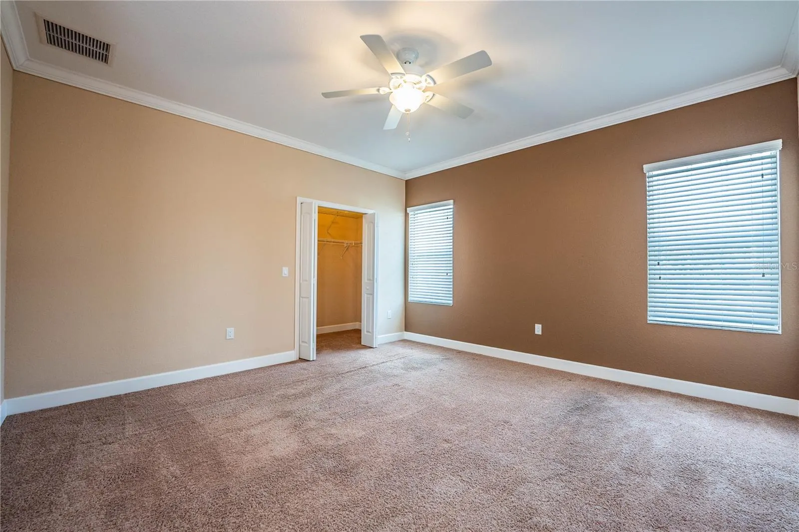 253 ALEXANDER WOODS DR