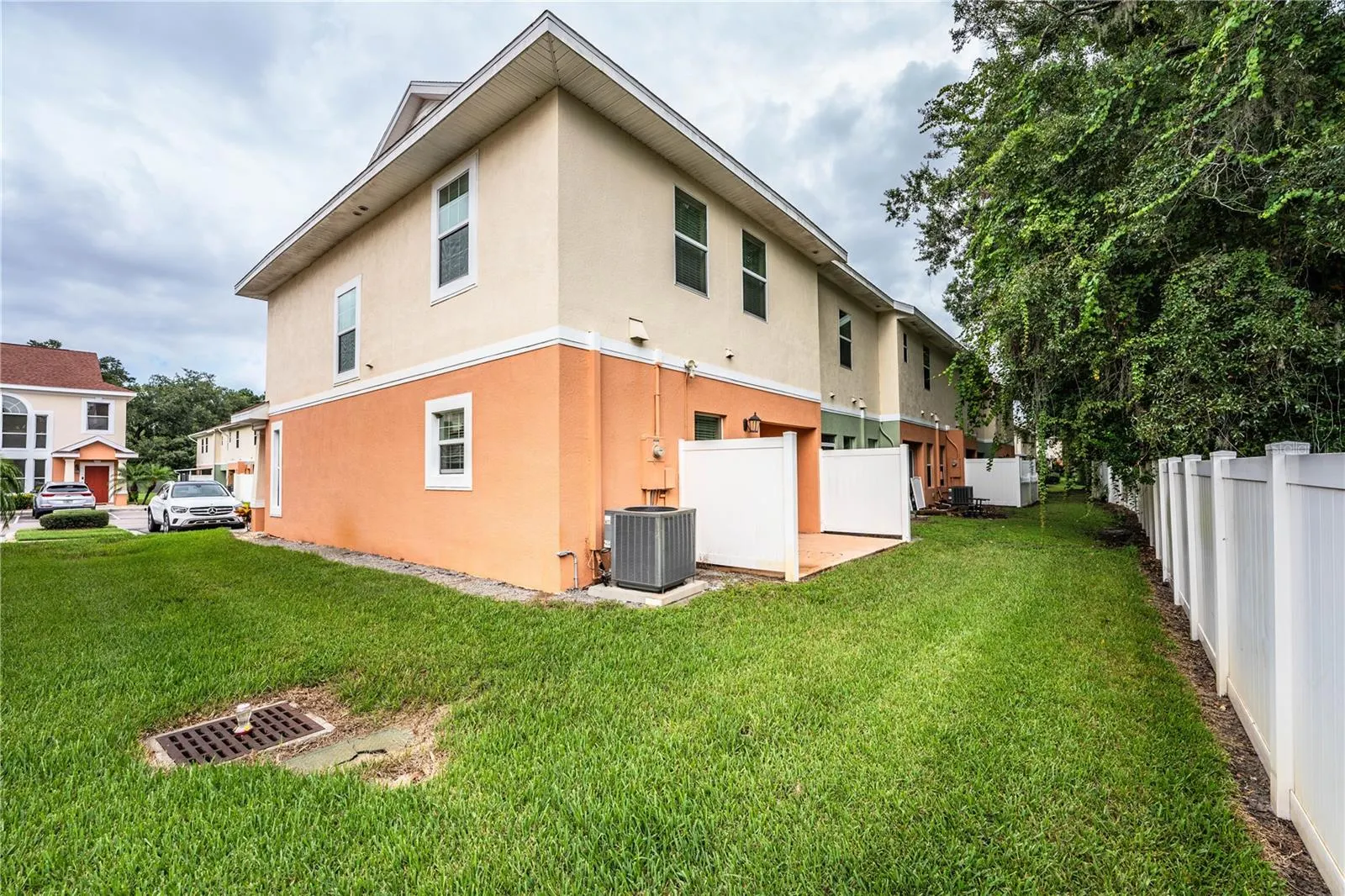 253 ALEXANDER WOODS DR