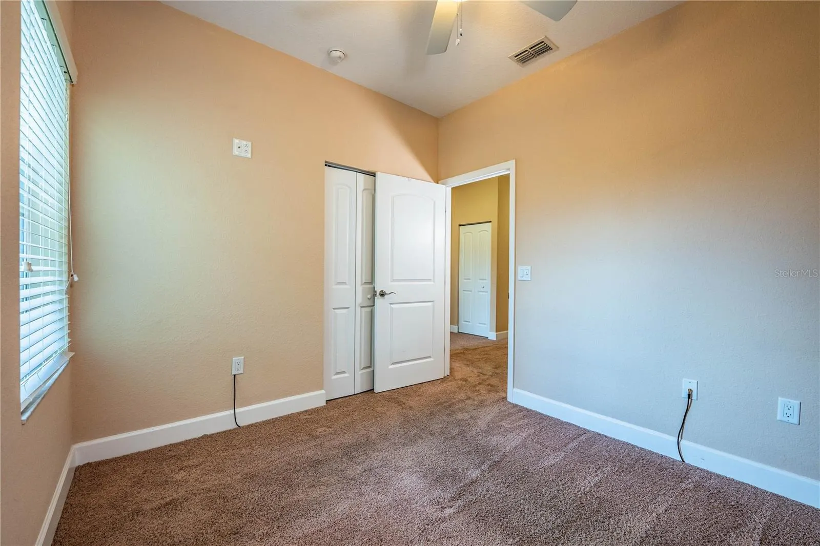 253 ALEXANDER WOODS DR