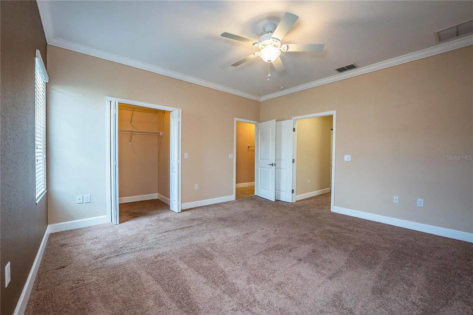 253 ALEXANDER WOODS DR