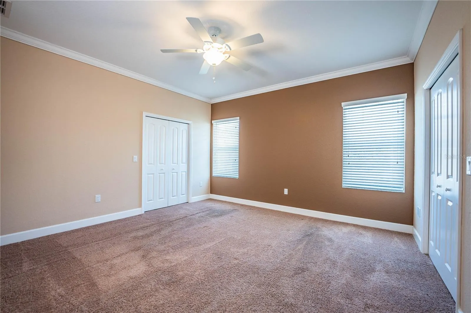 253 ALEXANDER WOODS DR