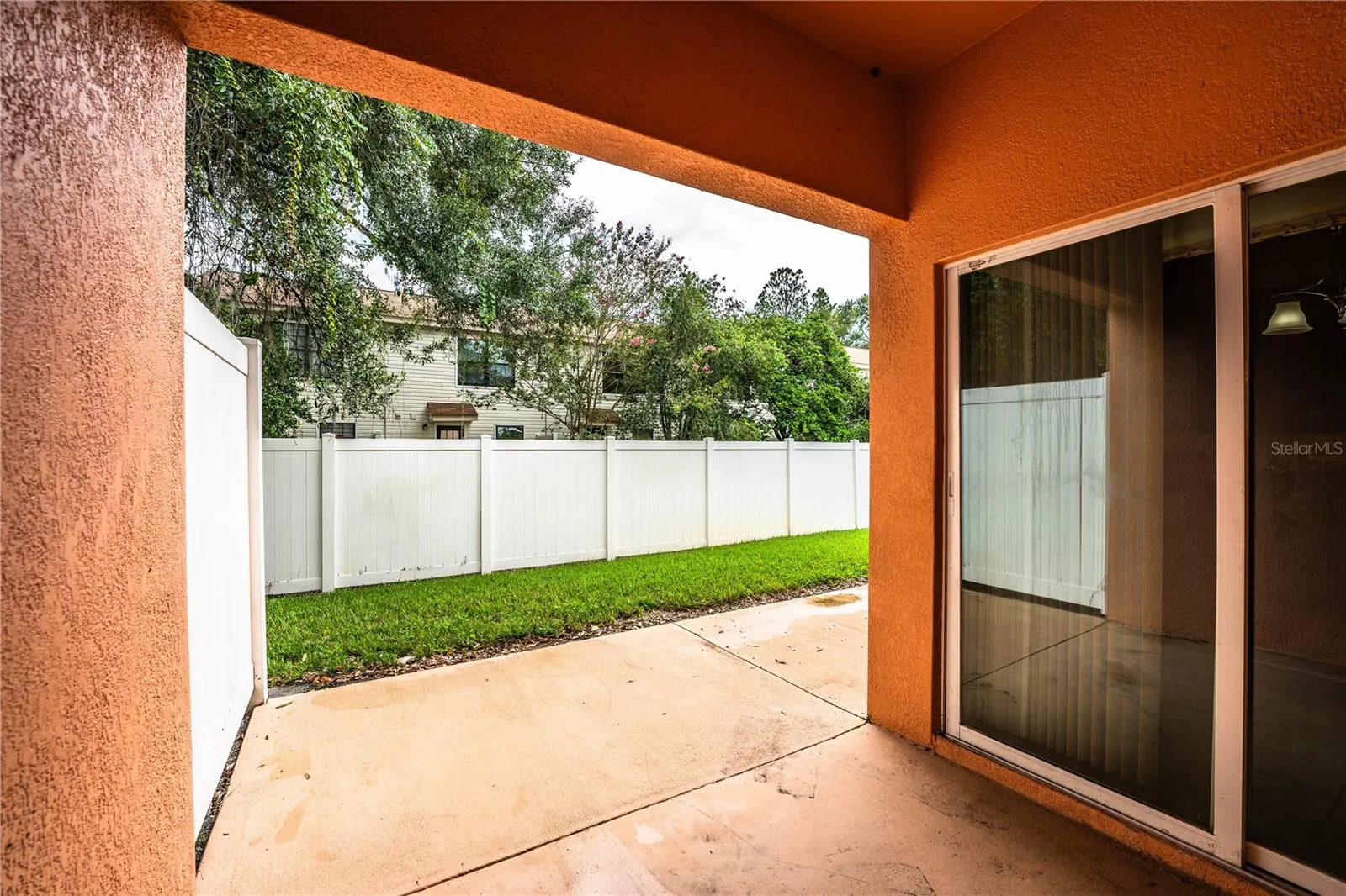253 ALEXANDER WOODS DR